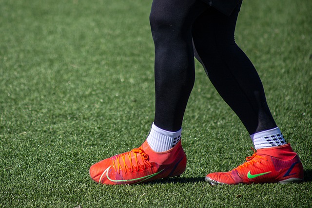 研究球场策 研究球场策